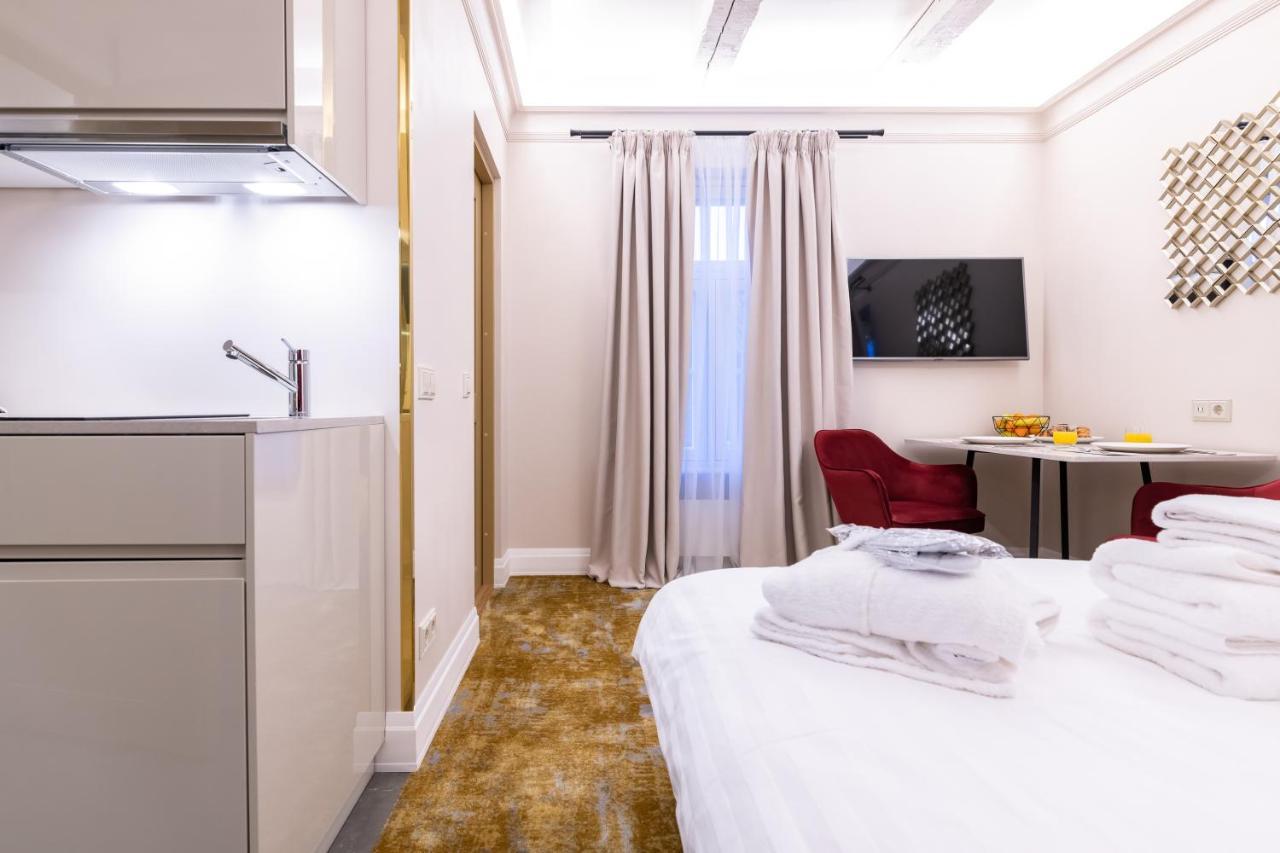 Hotel Meltzer Apartments Talin Exterior foto